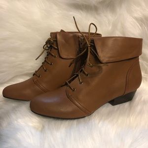 NWOT booties